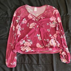 No Boundaries Rose Floral Blouse